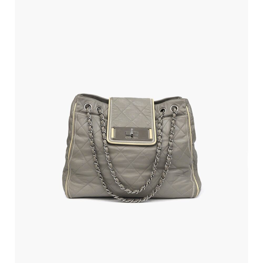 CHANEL Gray 2.55 Chain Shoulder Bag C-A23661